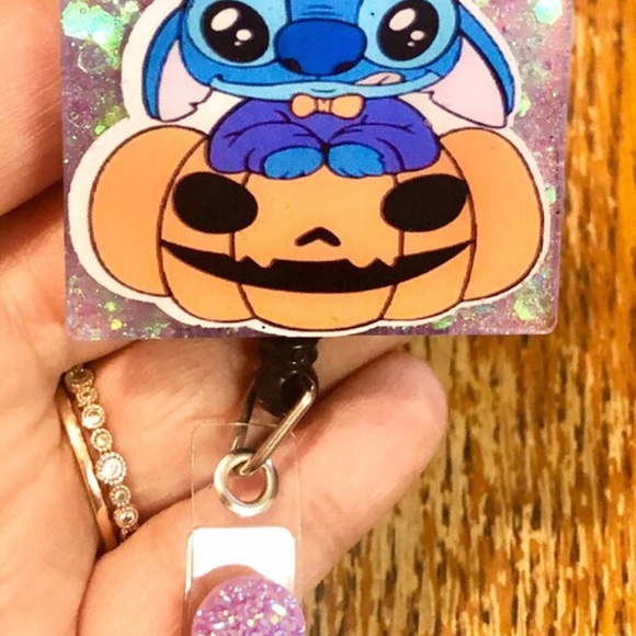 Halloween Stitch Pumpkin Badge Reel - Picture 4 of 4